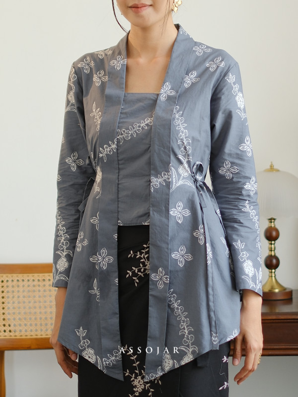 Inggil Kebaya - Foto 1