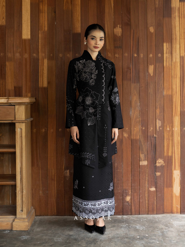 Tutur Kebaya - Foto 2